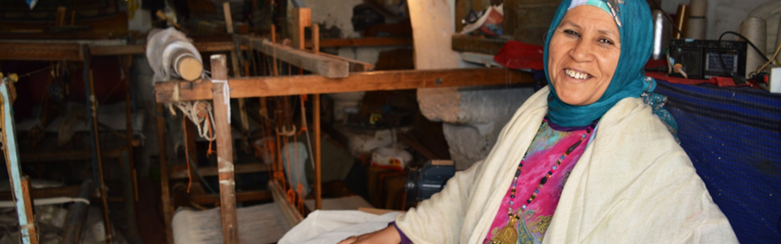 Taysir Microfinance support of artisanal weaving led by Habiba in Kairouan